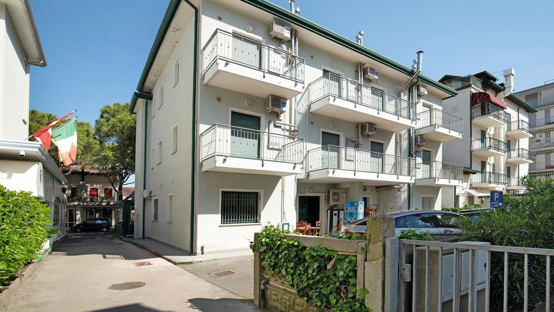 Villa Pineta 利多迪迪耶索洛 0*,